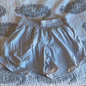 COPY - Lululemon Track That Short 5” SIZE 6